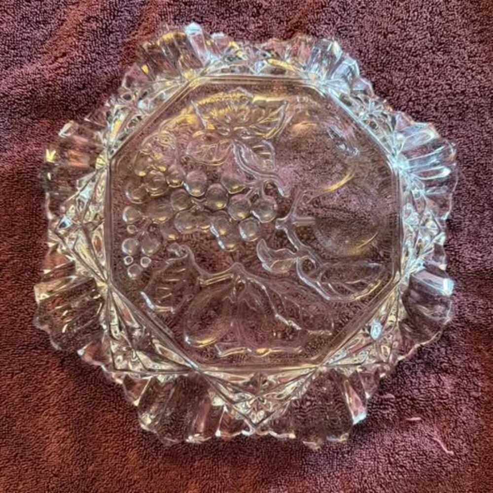 Vintage Pressed Glass Fruit & Grape Serving Bowl